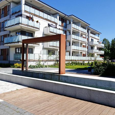 Zamiejska Modern Apartments Nowy Apartamentowiec Winda สวูพสค์ ภายนอก รูปภาพ
