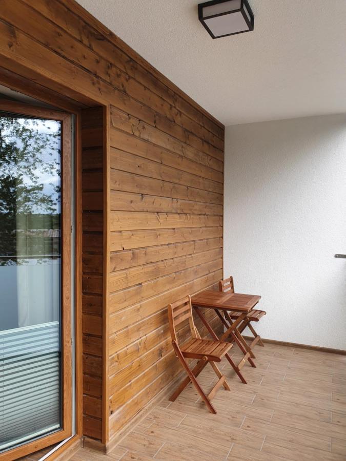 Zamiejska Modern Apartments Nowy Apartamentowiec Winda สวูพสค์ ภายนอก รูปภาพ
