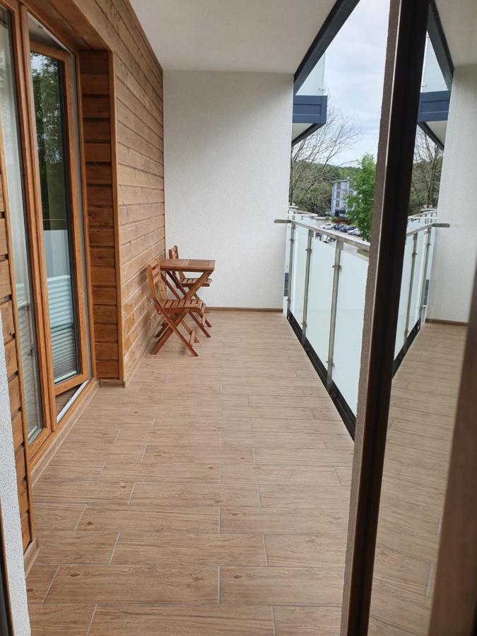 Zamiejska Modern Apartments Nowy Apartamentowiec Winda สวูพสค์ ภายนอก รูปภาพ