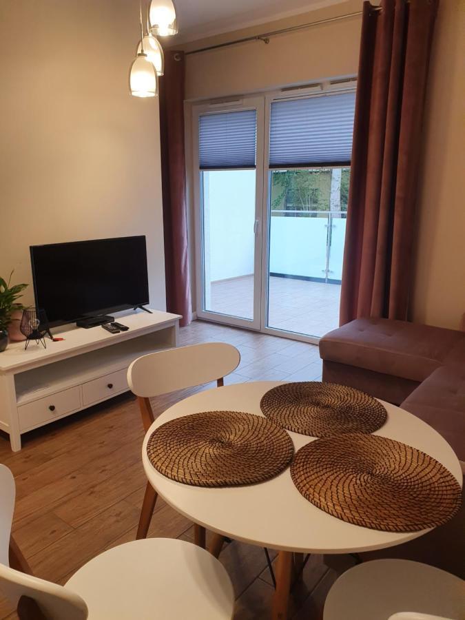 Zamiejska Modern Apartments Nowy Apartamentowiec Winda สวูพสค์ ภายนอก รูปภาพ